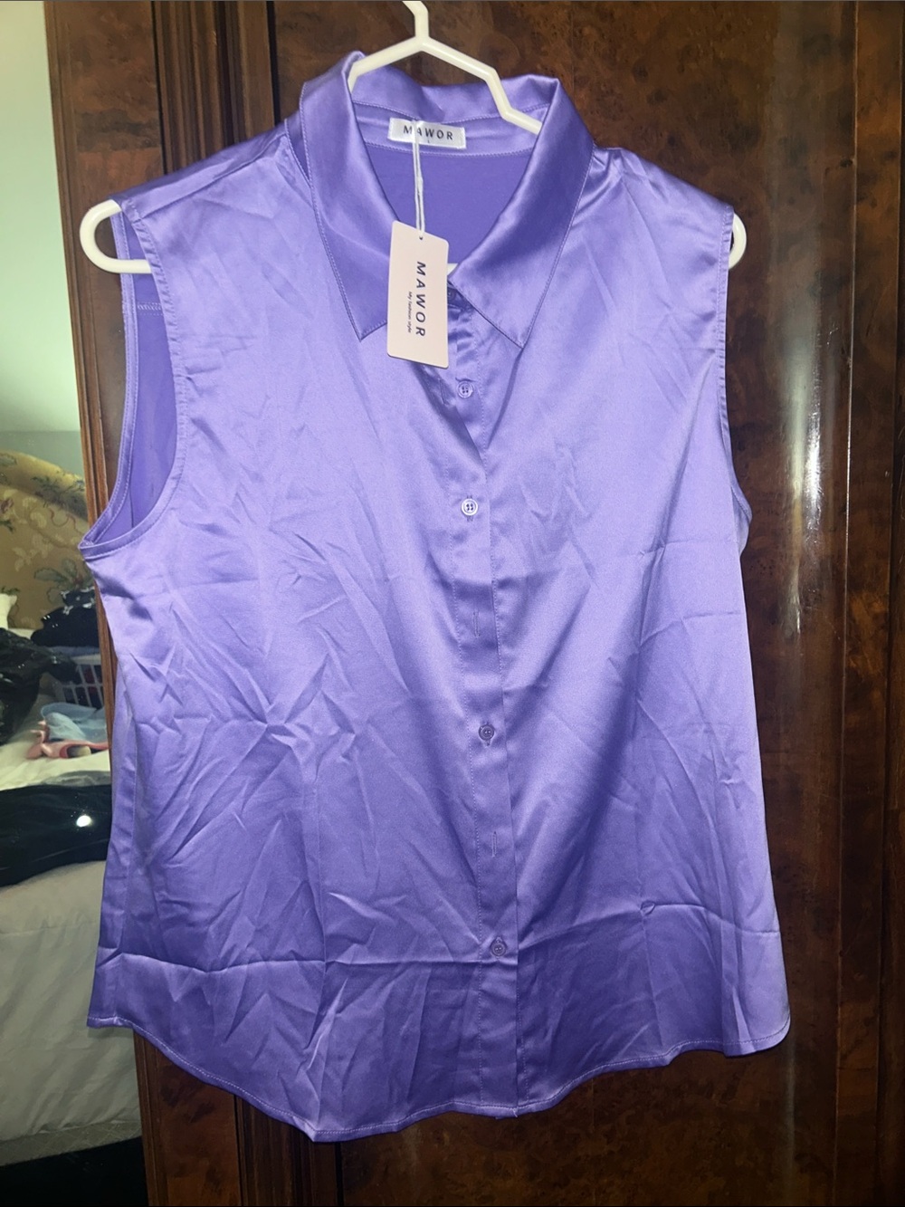 Sleeveless Satin Collared Button-Front Blouse — Purple